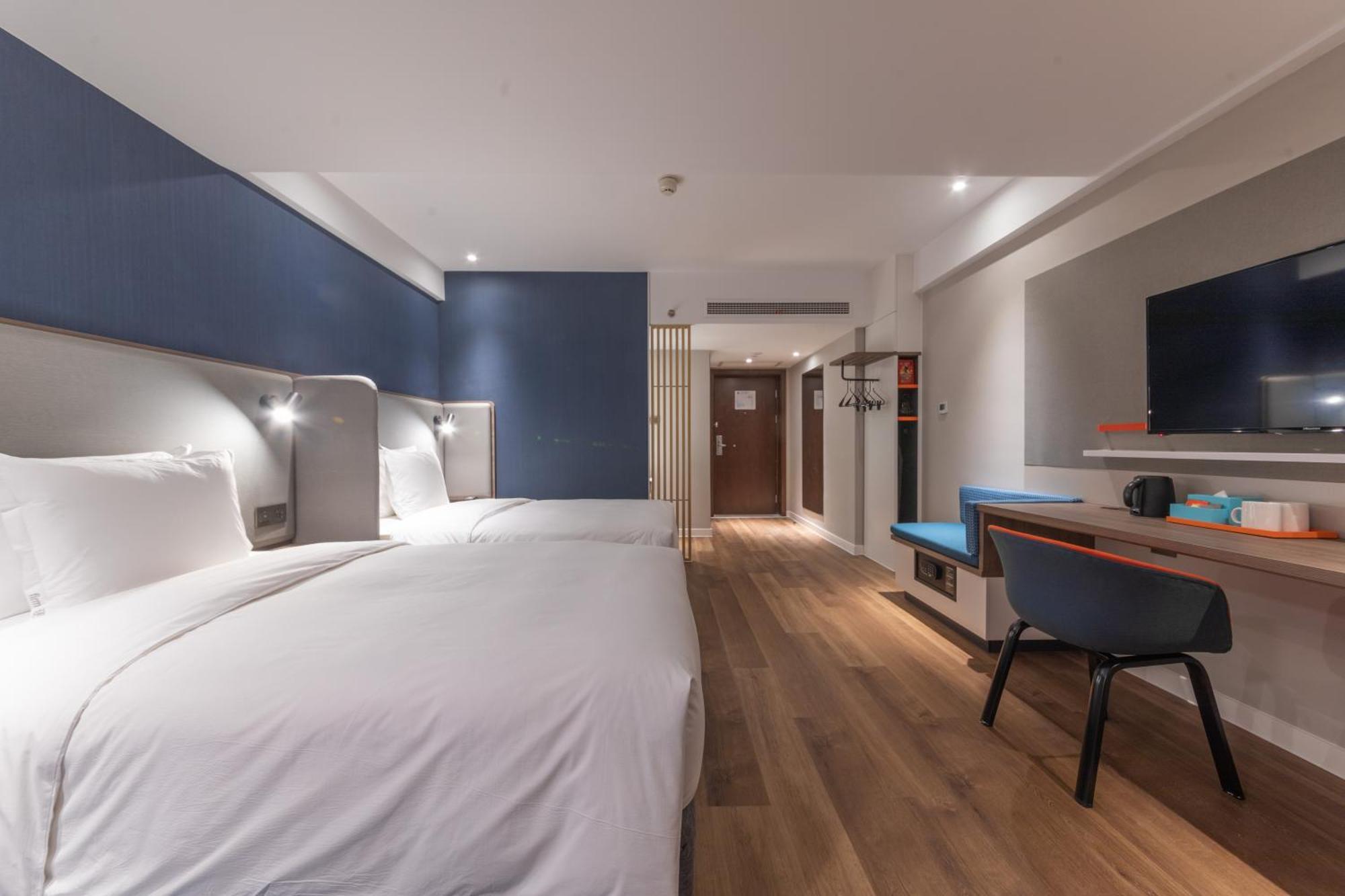 Holiday Inn Express Ningbo City Center By Ihg Exteriör bild